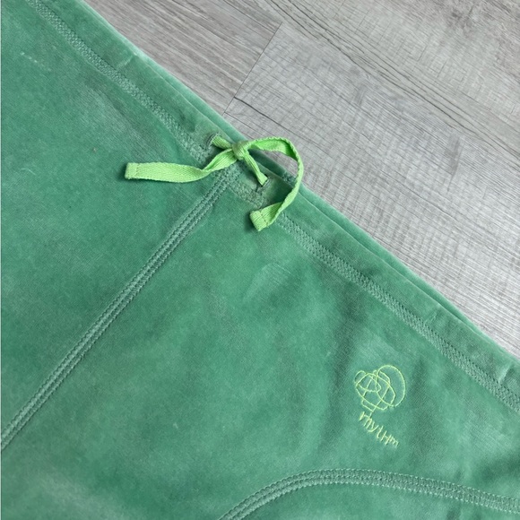 Green Patagonia mini Skirt Size Large - Picture 2 of 6